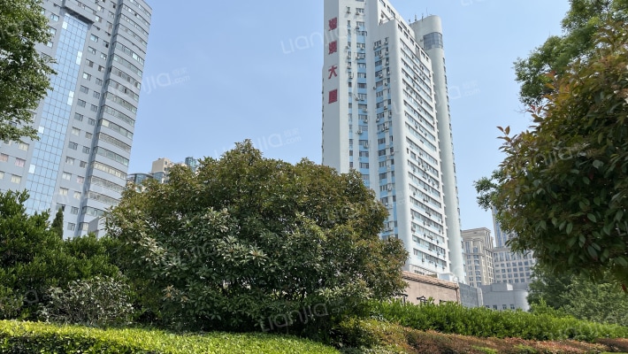 港澳大厦外景图