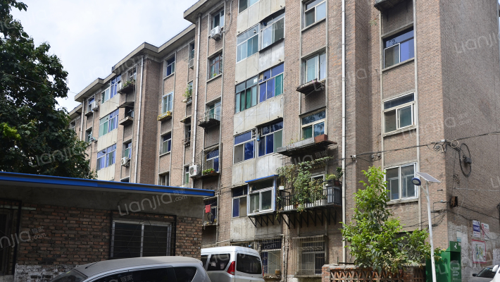 青楼社区外景图