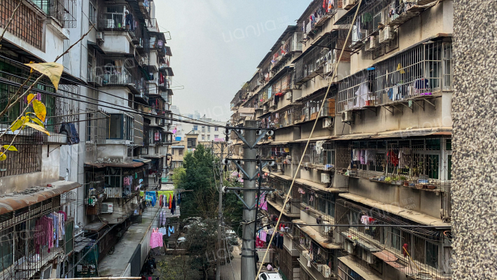 粮道大巷41号外景图