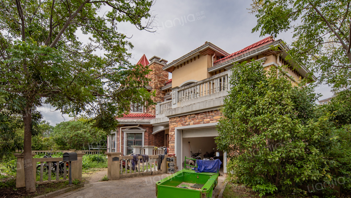 海湾假日花园南区外景图