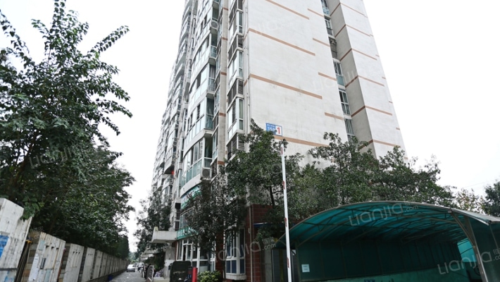 蓉铁花园外景图