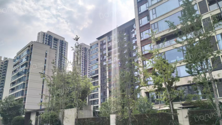 中车共享城三期外景图