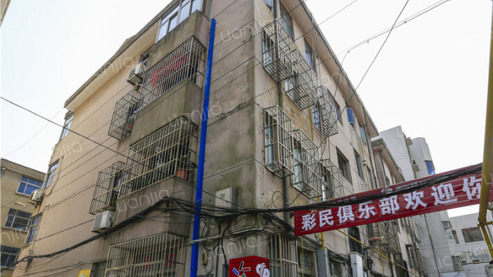 东关西巷8号外景图