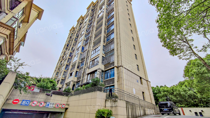 阳光佳苑外景图