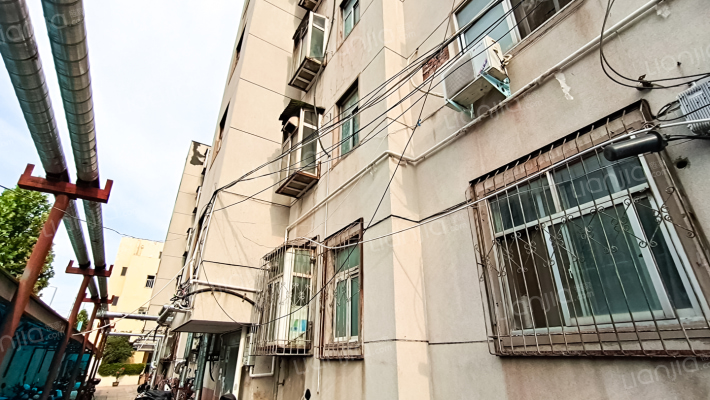 货栈街166号院外景图