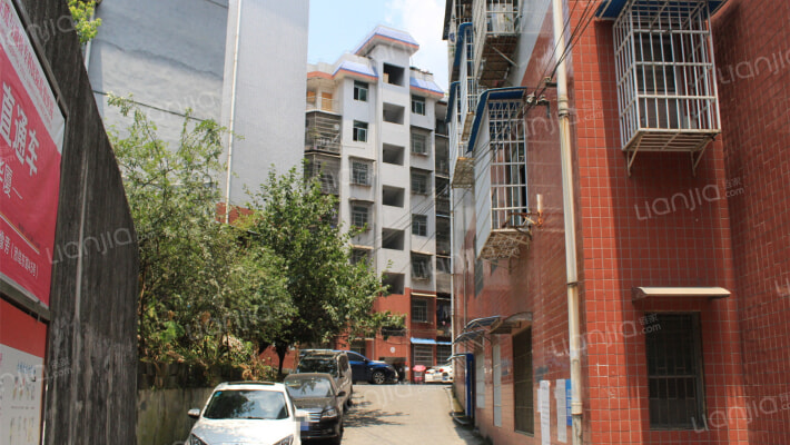 新纱厂宿舍外景图