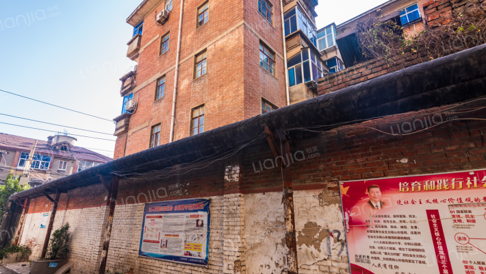 合作路3-4-5-7号院外景图