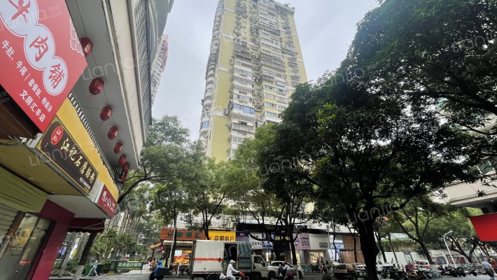 假日双星外景图