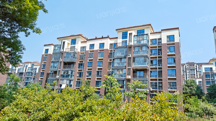 十里花溪外景图