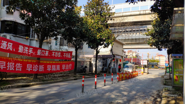 巨龙台湾城外景图