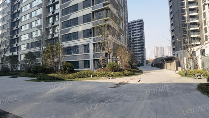 泽信云樾天著外景图