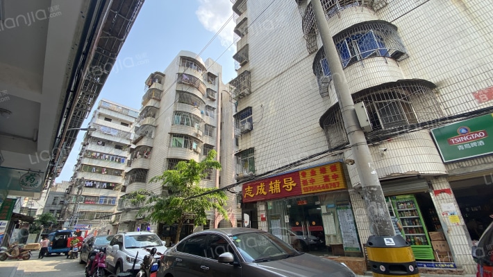 华兴荣小区外景图