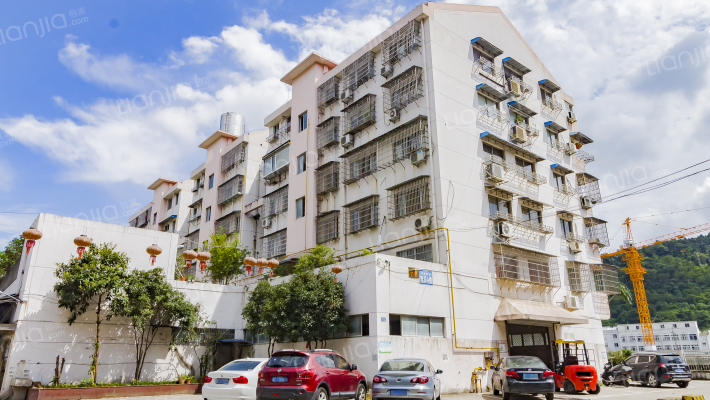 双桥联建外景图