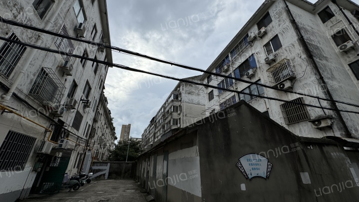 人民北路13号外景图