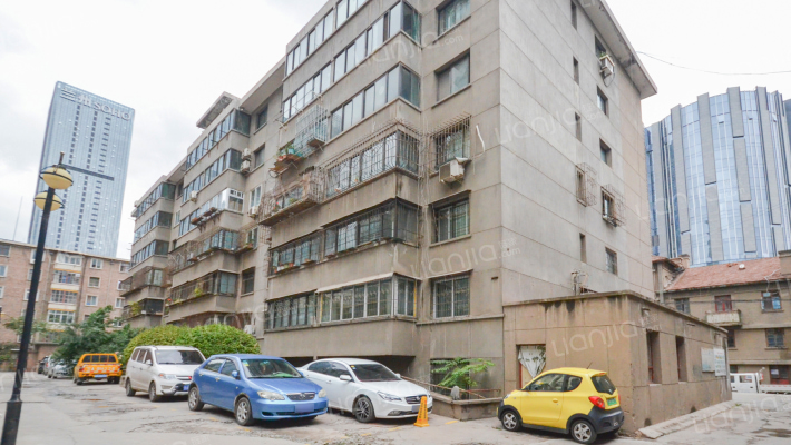 七里河供电局家属院外景图