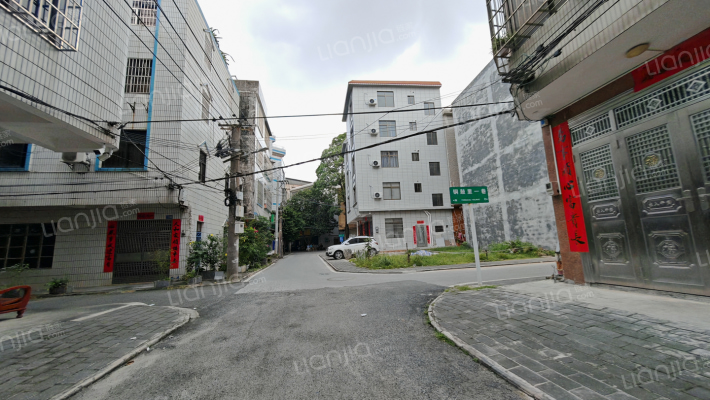 铜鼓里一巷外景图