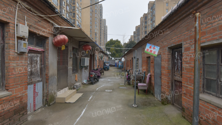 油脂厂家属区外景图