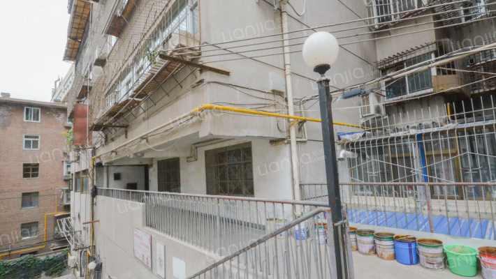 东方小区(正宁路)外景图