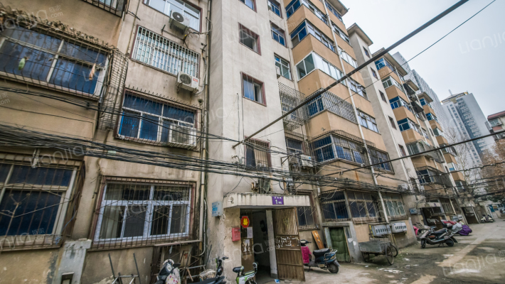 经一路41号院外景图