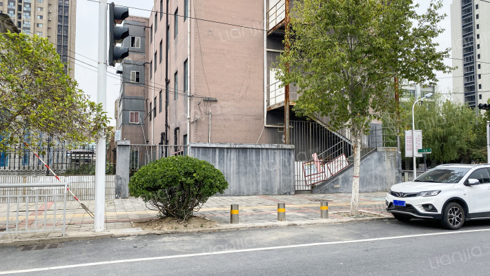 丁香里16号外景图