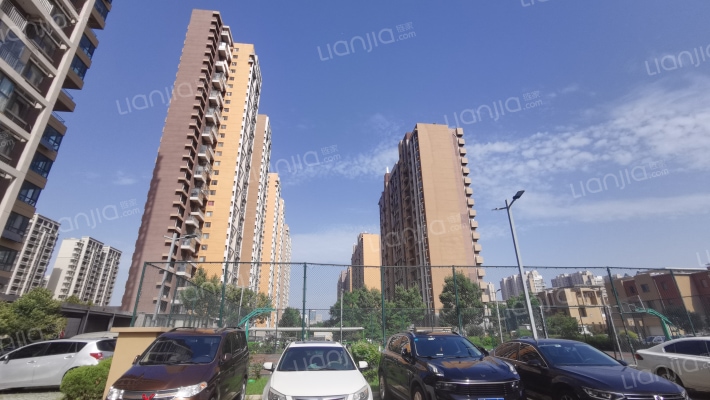 火炬东第外景图