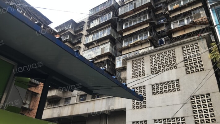 穿金路20号农行宿舍楼外景图