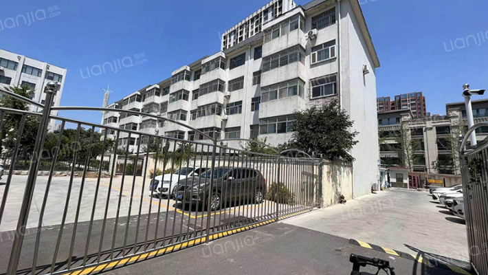 高新区农业银行宿舍外景图