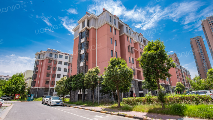 清泓花苑外景图