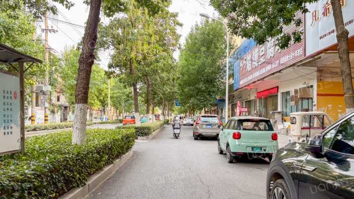 骏马路29号外景图