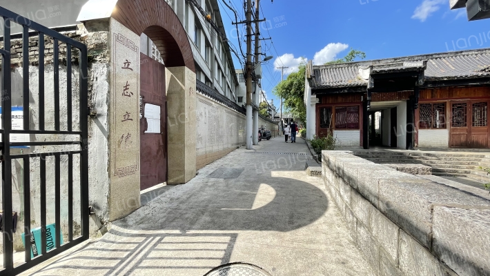 电台街1号外景图