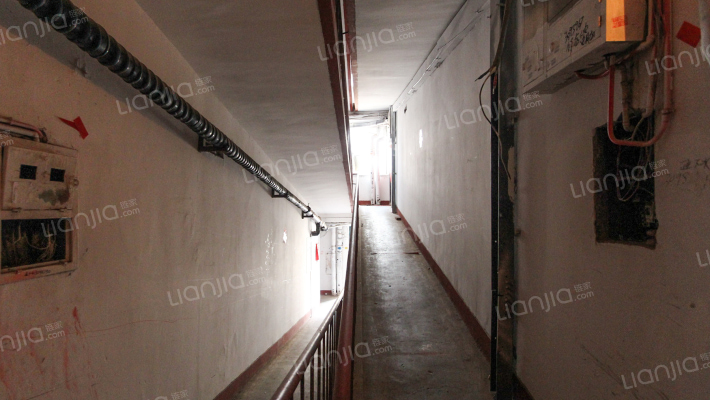 梅花园小区外景图