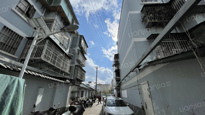 八公里小区2区外景图