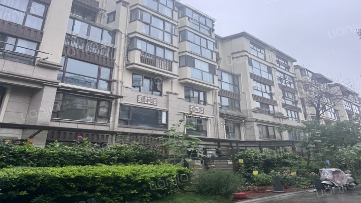 世茂御珑墅外景图