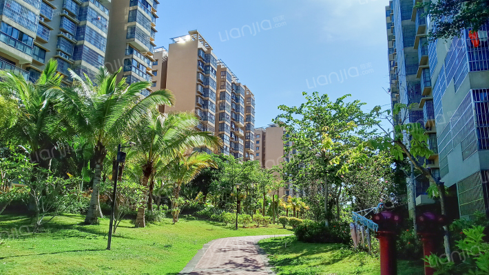 枫林雅郡小区外景图