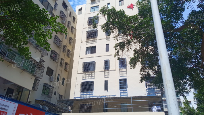 华峰公寓外景图