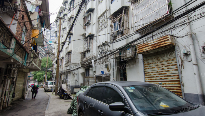 堂皇里42号外景图