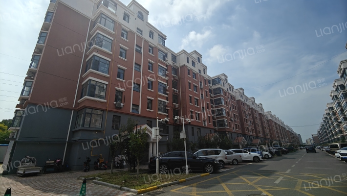 天宝新苑小区一期外景图