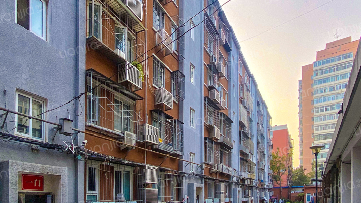 二里沟中街44号院外景图