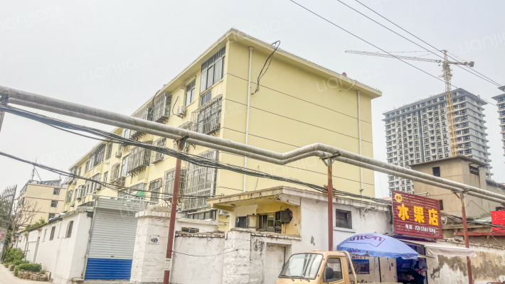 工商银行宿舍外景图