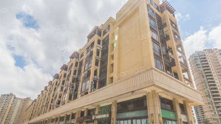 冠星金牛座外景图