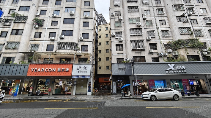 长青东街外景图