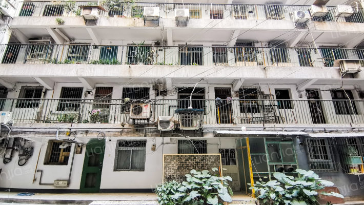 信达大厦外景图