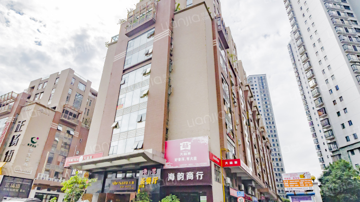 正扬大厦由东莞市匡德实业投资有限公司建成;楼栋总数2栋,共计房屋274