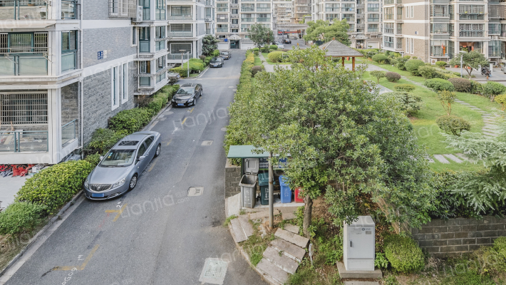 金色华庭南区外景图