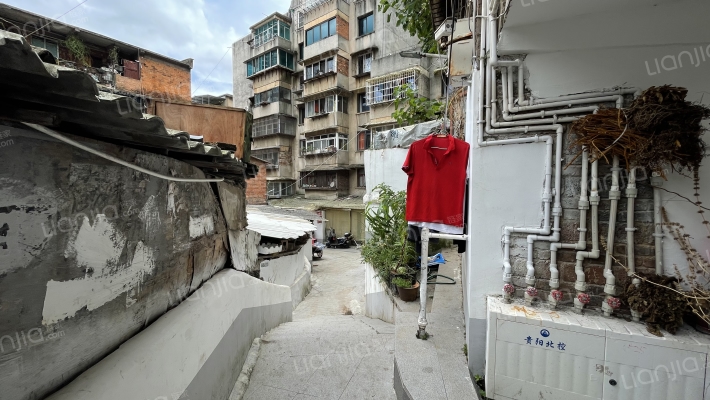 青石巷23号外景图