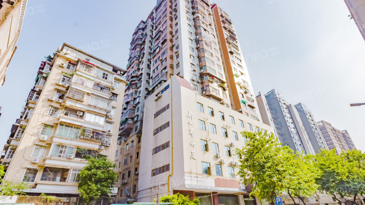 新世界大厦外景图