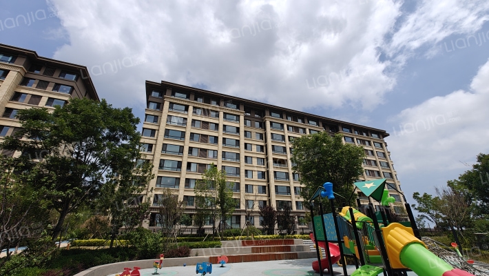 山海小镇外景图