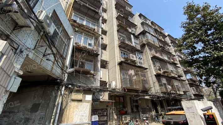 老车站路48号外景图