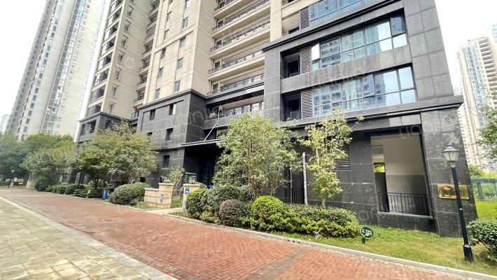 汉水御苑外景图