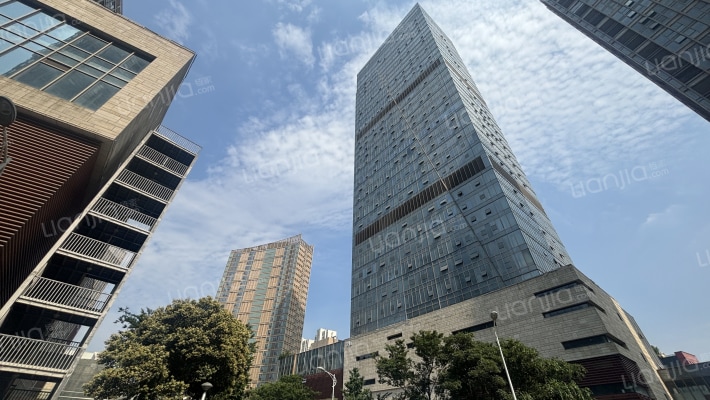 世茂南广场外景图